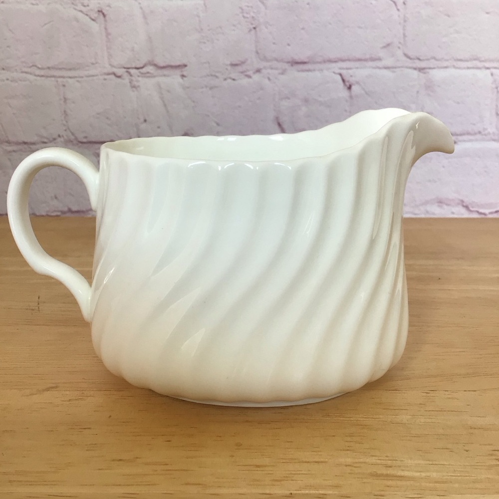 Vintage Minton White Fife Creamer - Picture 3 of 6